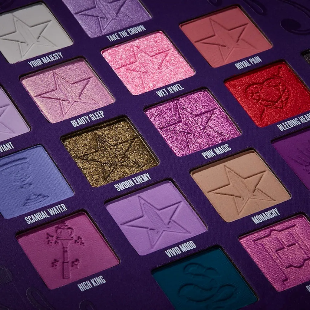 Jeffree Star Blood Lust purple palette close-up